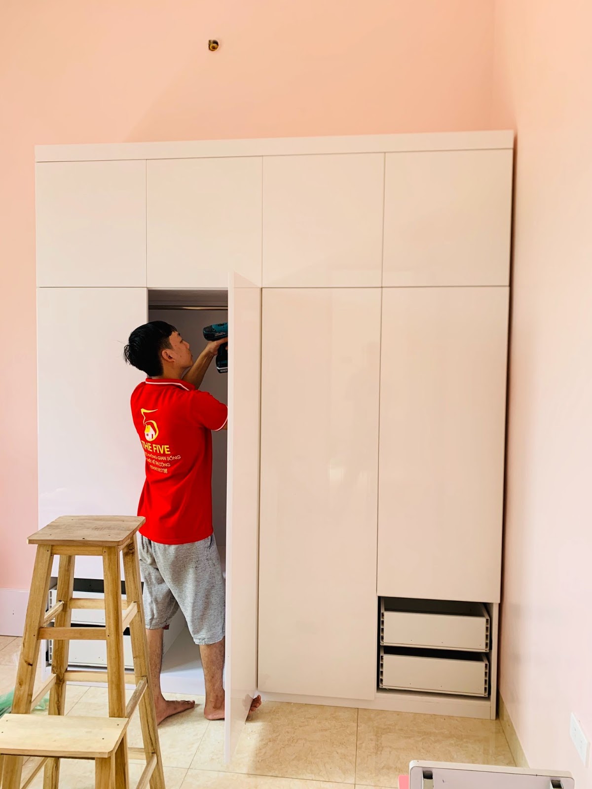 Lắp đặt tủ nhựa Đài Loan