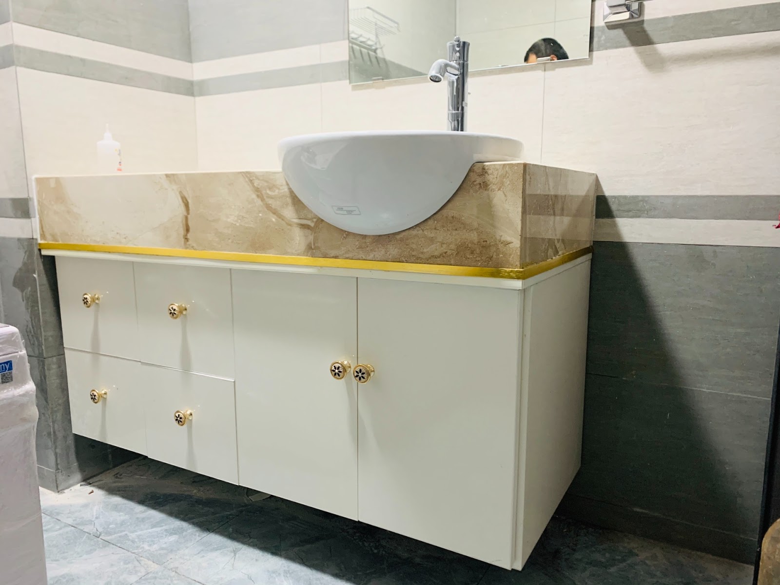 Tủ nhựa lavabo vì sao được đông đảo khách hàng ưa chuộng?