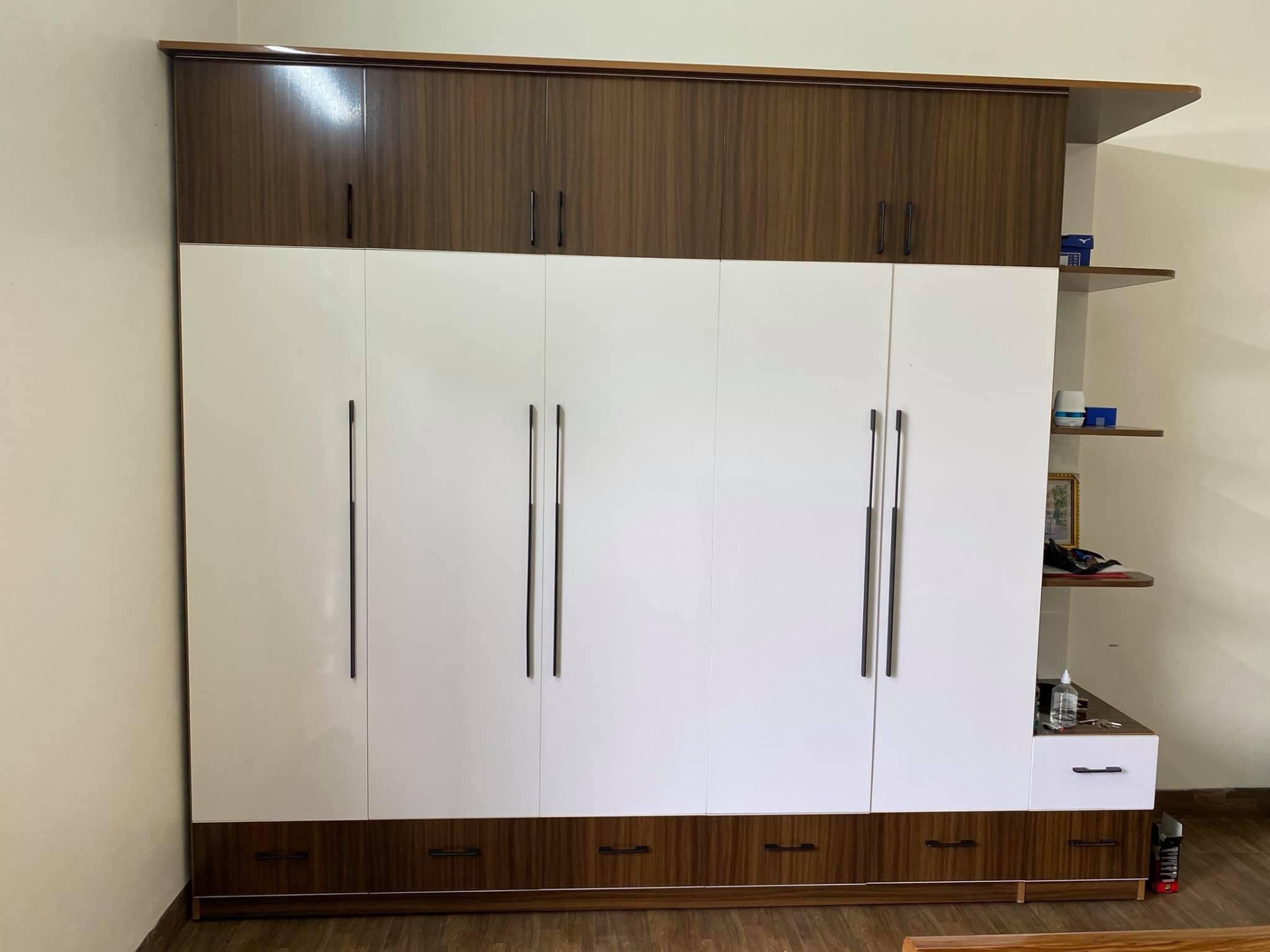 Album tủ áo 54