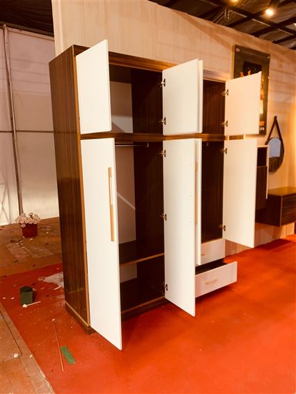 Tủ áo 4 cánh Ecoplast mẫu 3 0