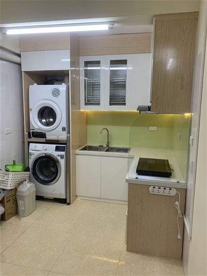 Mẫu tủ bếp 04 0