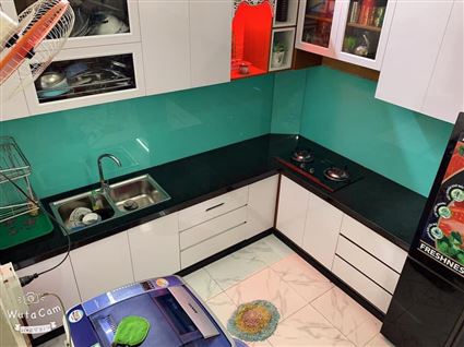 Mẫu tủ bếp 07 0