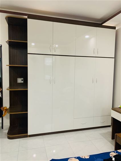 Mẫu tủ áo cao kịch trần siêu to khổng lồ 31